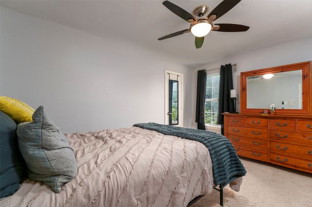 829 Woodridge Drive, Fort Worth, TX 76120