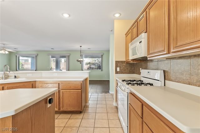 3637 Cottage Stream Court, Laughlin, NV 89029