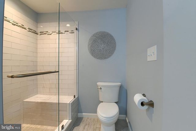 831 RIDGEWOOD DR, Mechanicsburg, PA 17050