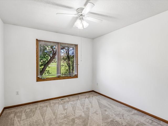 3724 SE 18th Street, Des Moines, IA 50320