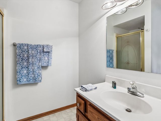 3724 SE 18th Street, Des Moines, IA 50320