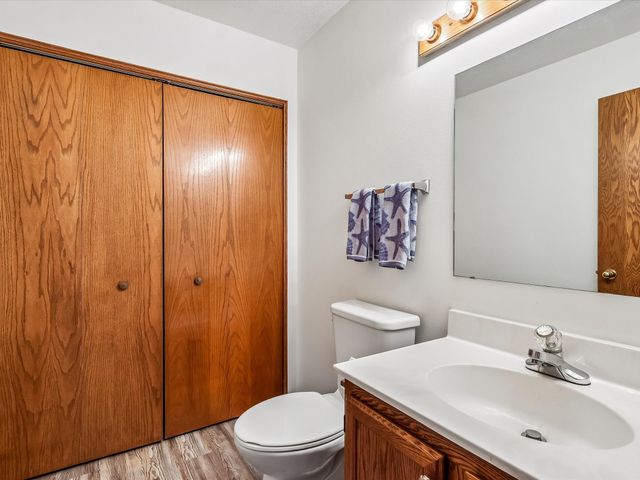 3724 SE 18th Street, Des Moines, IA 50320