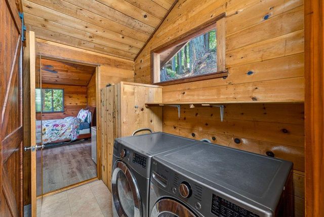 9937 Rosebloom Avenue, Felton, CA 95018
