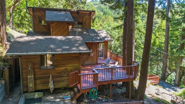 9937 Rosebloom Avenue, Felton, CA 95018