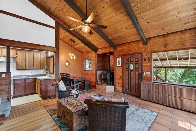 9937 Rosebloom Avenue, Felton, CA 95018