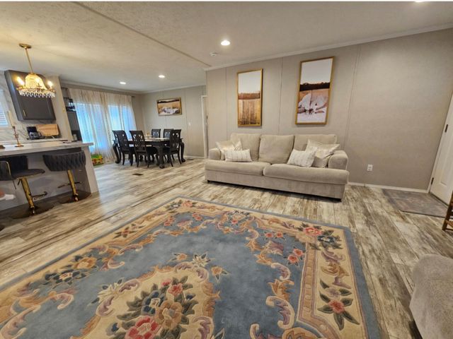 503 Hilltop Lane, Anderson, MO 64831