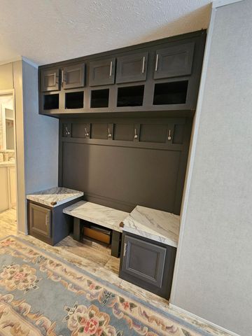 503 Hilltop Lane, Anderson, MO 64831