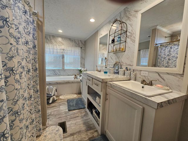 503 Hilltop Lane, Anderson, MO 64831