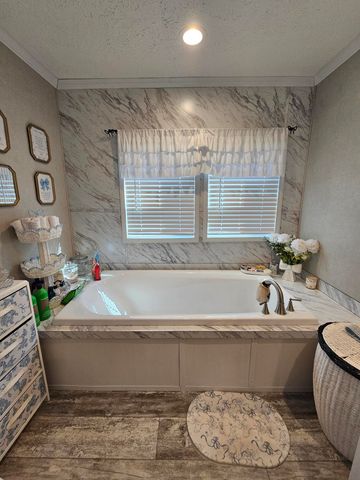 503 Hilltop Lane, Anderson, MO 64831