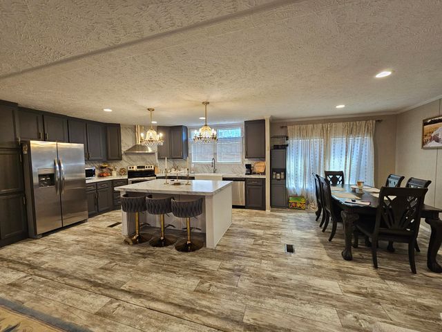 503 Hilltop Lane, Anderson, MO 64831