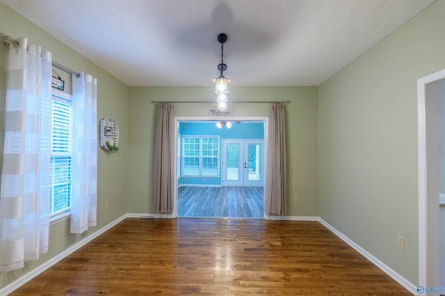 500 Plantation Drive, Killen, AL 35645