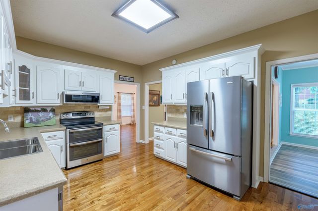 500 Plantation Drive, Killen, AL 35645