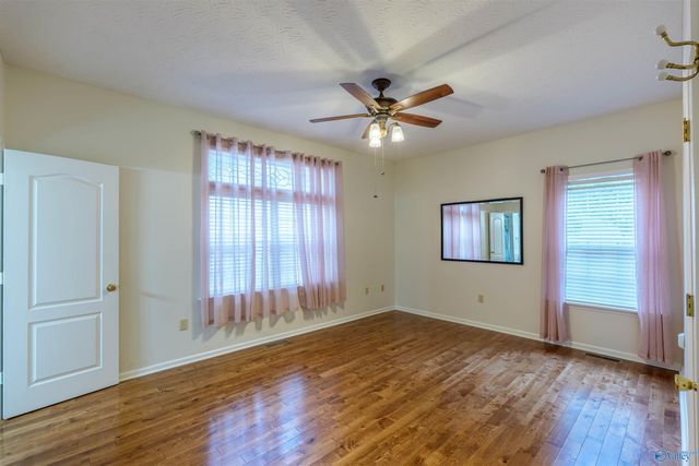 500 Plantation Drive, Killen, AL 35645