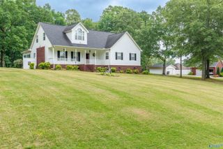 500 Plantation Drive, Killen, AL 35645