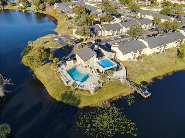 912 LAKE DESTINY ROAD D, Altamonte Springs, FL 32714