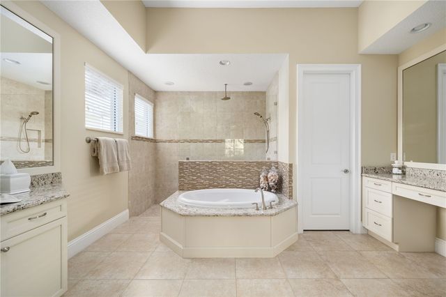 1101 Riverwind Circle, Vero Beach, FL 32967