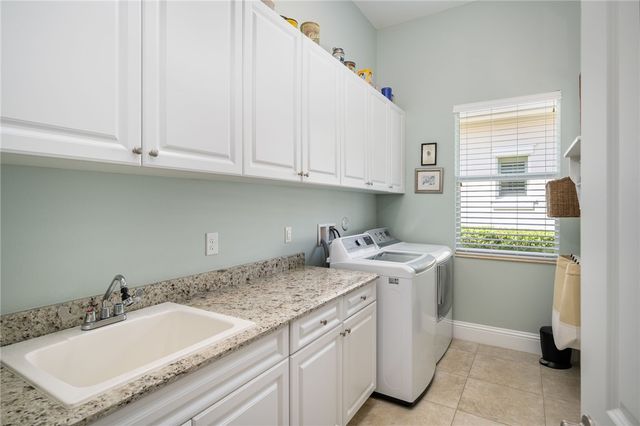 1101 Riverwind Circle, Vero Beach, FL 32967