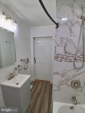 1225 LANDOVER RD, Rosedale, MD 21237