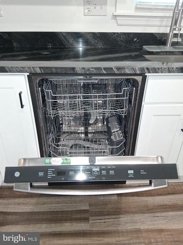 1225 LANDOVER RD, Rosedale, MD 21237