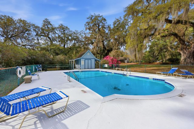8 Peter Horry Ct Unit 193, Georgetown, SC 29440