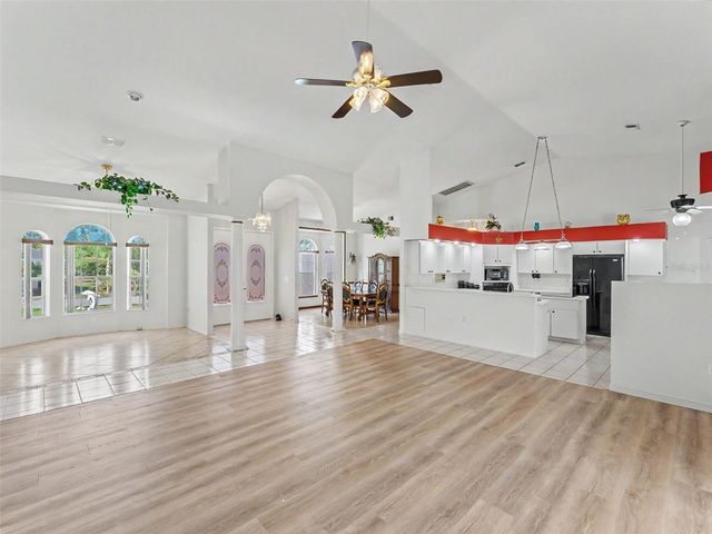 11344 RAINBOW WOODS LOOP, Spring Hill, FL 34609