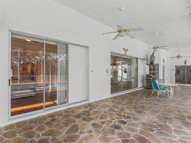 11344 RAINBOW WOODS LOOP, Spring Hill, FL 34609
