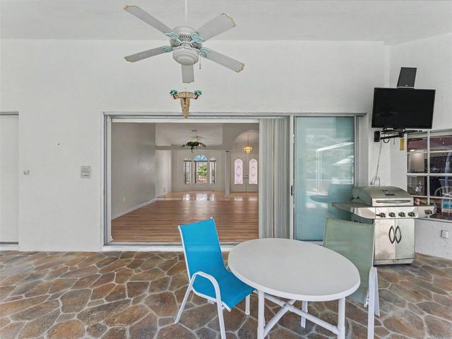 11344 RAINBOW WOODS LOOP, Spring Hill, FL 34609
