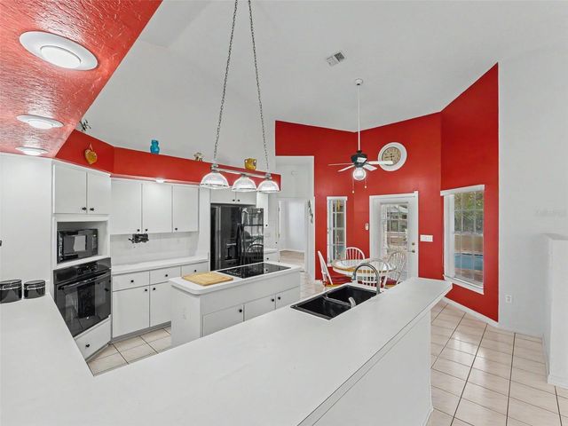 11344 RAINBOW WOODS LOOP, Spring Hill, FL 34609