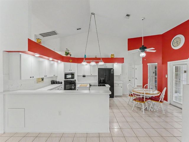 11344 RAINBOW WOODS LOOP, Spring Hill, FL 34609