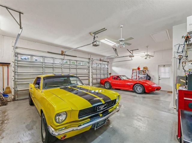 11344 RAINBOW WOODS LOOP, Spring Hill, FL 34609