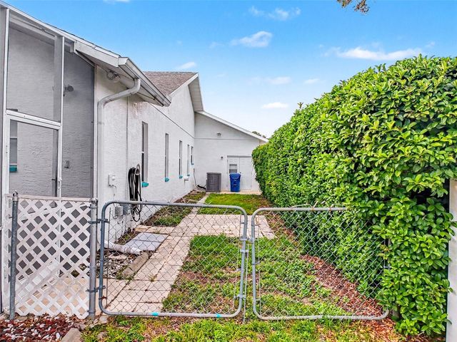 11344 RAINBOW WOODS LOOP, Spring Hill, FL 34609