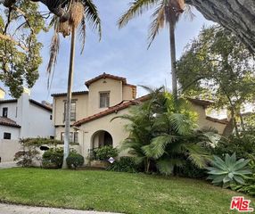 6464 Colgate Avenue, Los Angeles, CA 90048