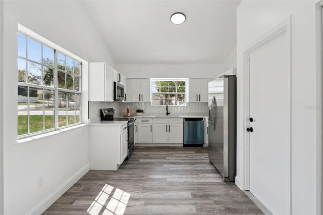 125 MEADOW BOULEVARD, Sanford, FL 32771