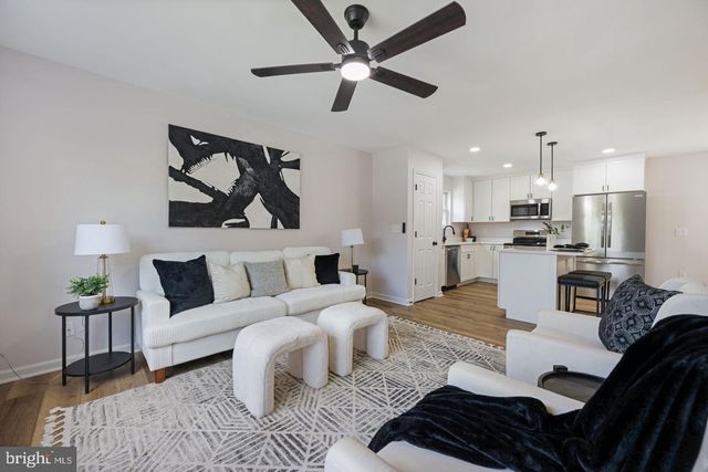 26081 HILLS DR, Mechanicsville, MD 20659