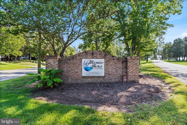 26081 HILLS DR, Mechanicsville, MD 20659
