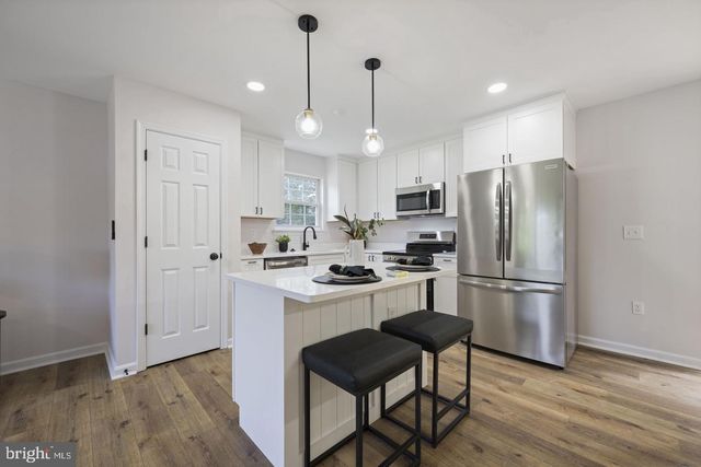 26081 HILLS DR, Mechanicsville, MD 20659