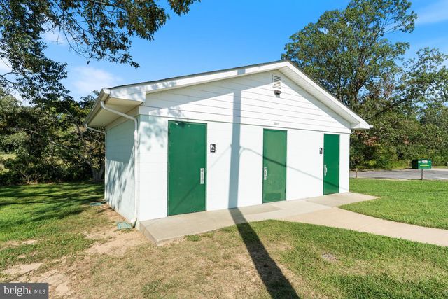 26081 HILLS DR, Mechanicsville, MD 20659