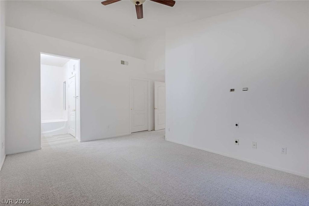 9901 Trailwood Drive 2064, Las Vegas, NV 89134 — photo 5