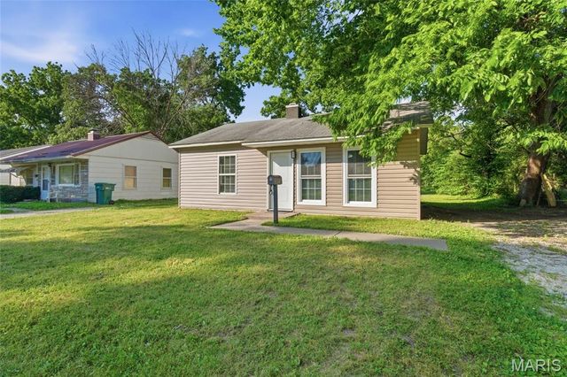 14 Marilyn Lane, Cahokia, IL 62206