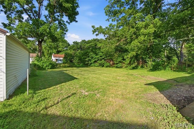 14 Marilyn Lane, Cahokia, IL 62206