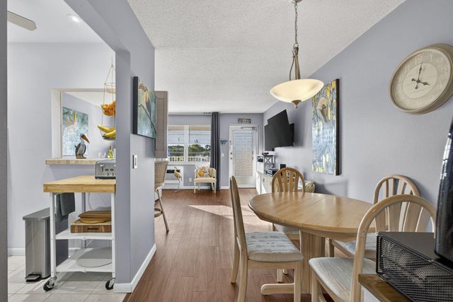 231 Berkshire K, West Palm Beach, FL 33417