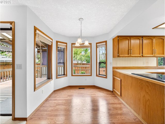 19669 Sw 57TH Ave, Tualatin, OR 97062