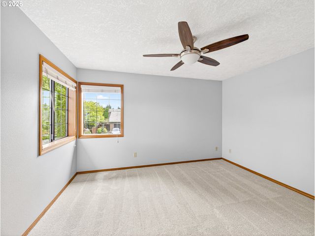 19669 Sw 57TH Ave, Tualatin, OR 97062