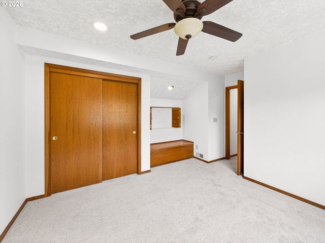 19669 Sw 57TH Ave, Tualatin, OR 97062