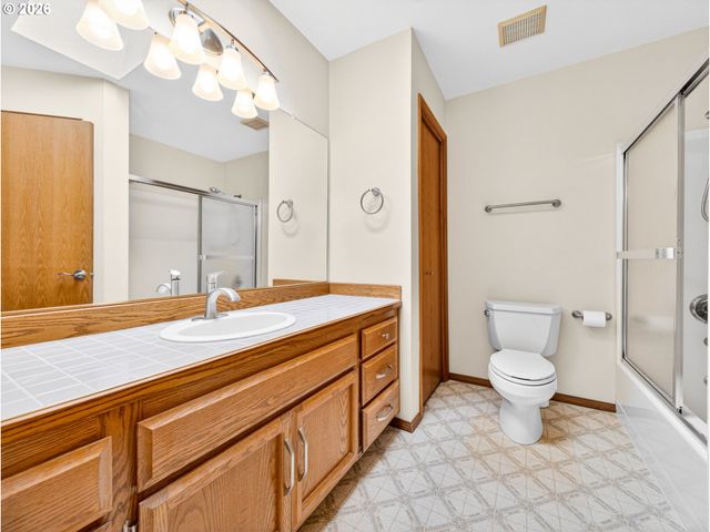 19669 Sw 57TH Ave, Tualatin, OR 97062