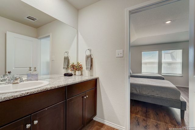 12114 Mulberry crk, San Antonio, TX 78245