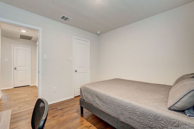 12114 Mulberry crk, San Antonio, TX 78245