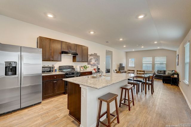 12114 Mulberry crk, San Antonio, TX 78245