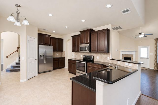 3801 Happy Hollow Drive, Montgomery, TX 77356