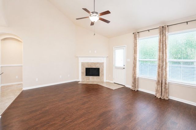 3801 Happy Hollow Drive, Montgomery, TX 77356